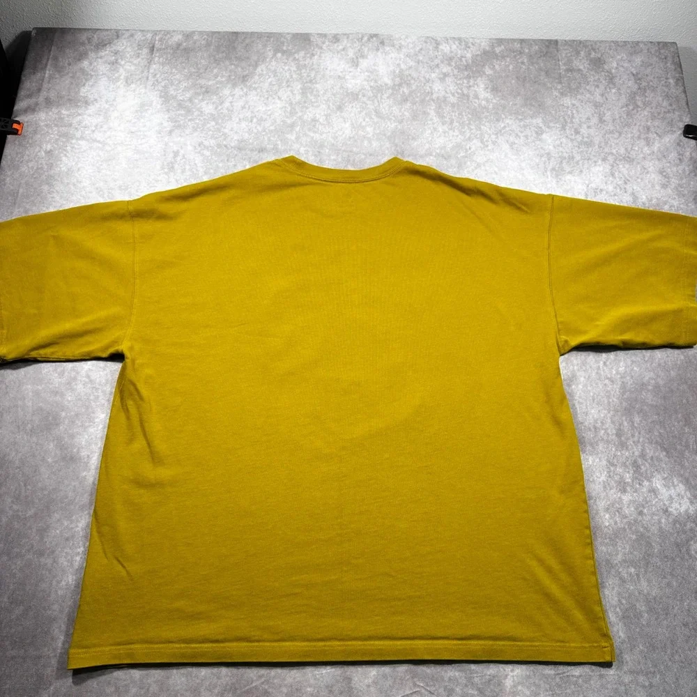 Nike Pegasus Graphic T-Shirt Mens XL Oversized Fit Mustard Yellow Just Do It Tee